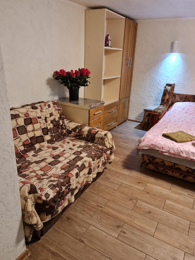 Студіо На Кoновальця Apartment Lviv Ngoại thất bức ảnh