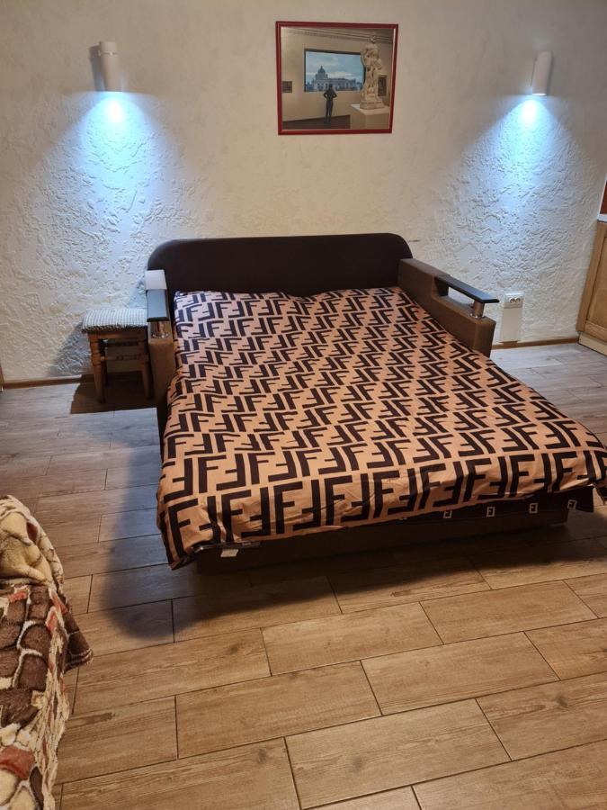 Студіо На Кoновальця Apartment Lviv Ngoại thất bức ảnh