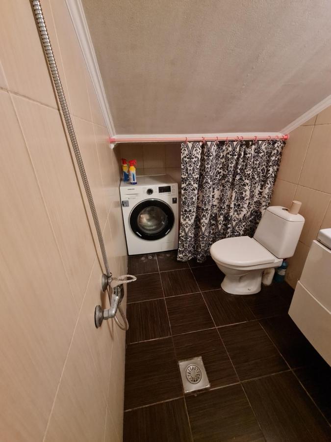 Студіо На Кoновальця Apartment Lviv Ngoại thất bức ảnh